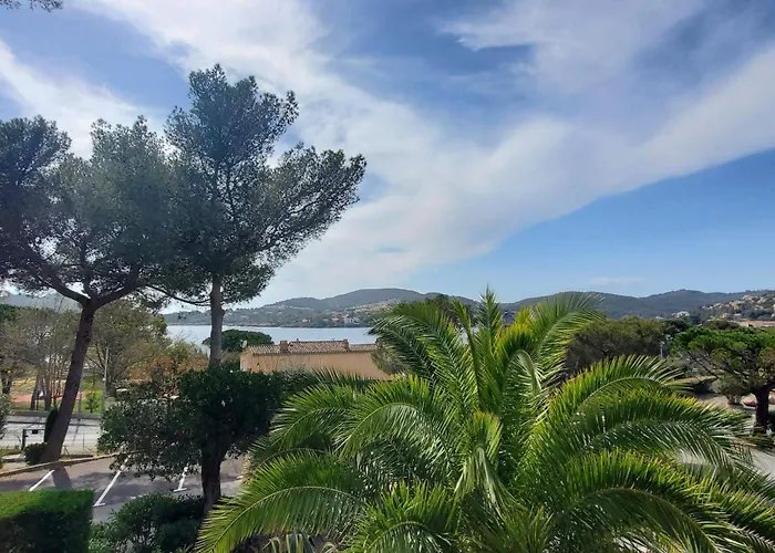 Apartman Bright Cocoon With Pool - Facing The Sea Saint-Raphaël